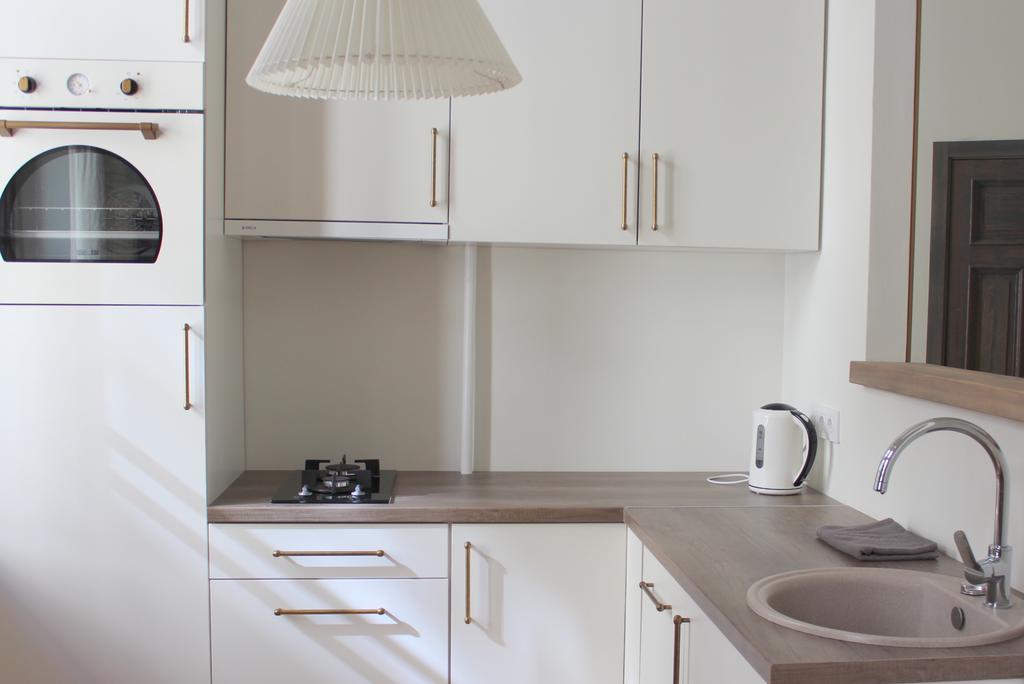 2 Room Apartment In Embasy Area Riga Kültér fotó