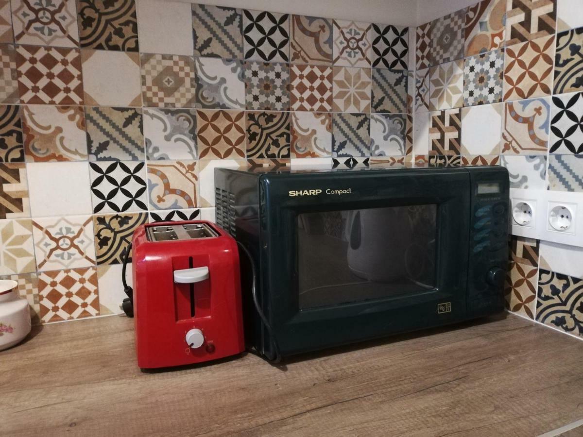 2 Room Apartment In Embasy Area Riga Kültér fotó